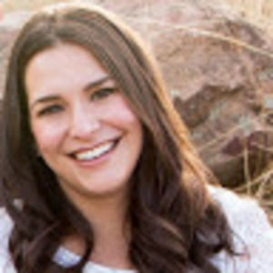 Meet your Posher, Adrianne